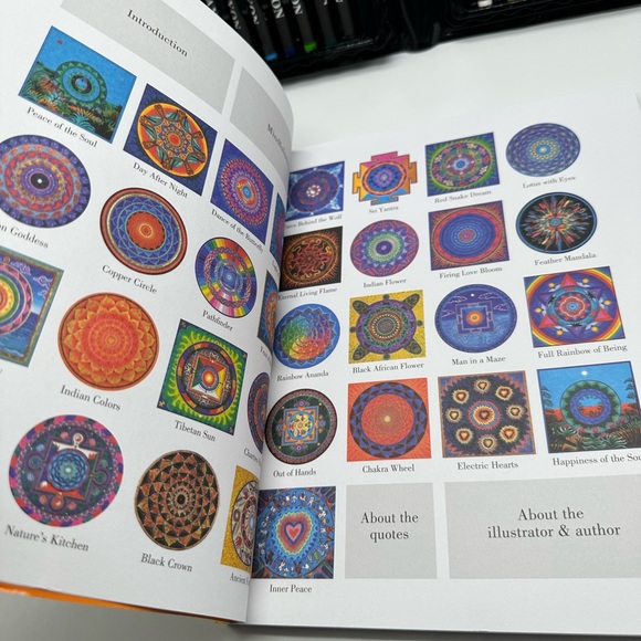 Color and crayons, coloring books - Picture 14 of 16